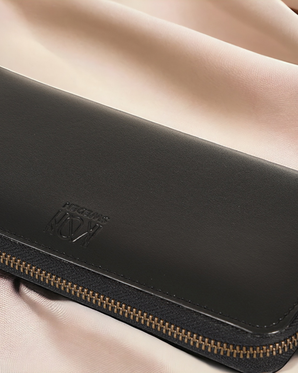 Kivik Long Zip Wallet