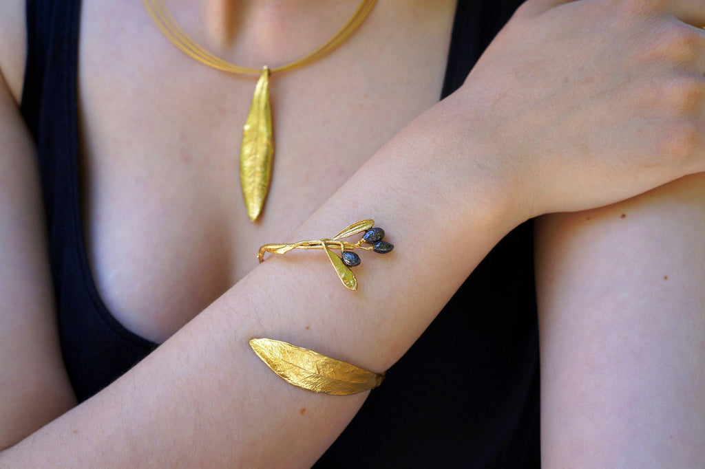 Gold Leaf Veins Bracelet