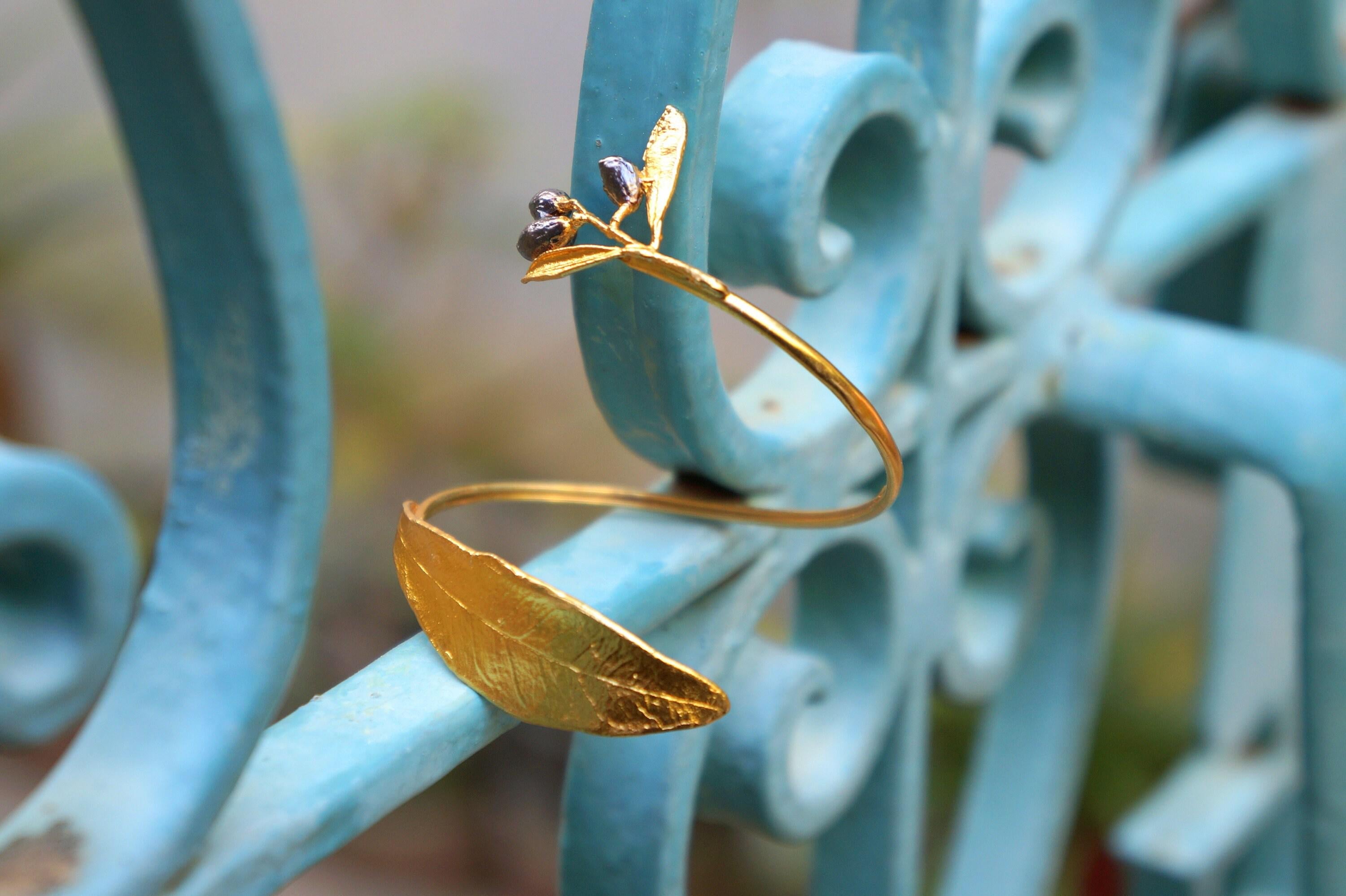 Gold Leaf Veins Bracelet