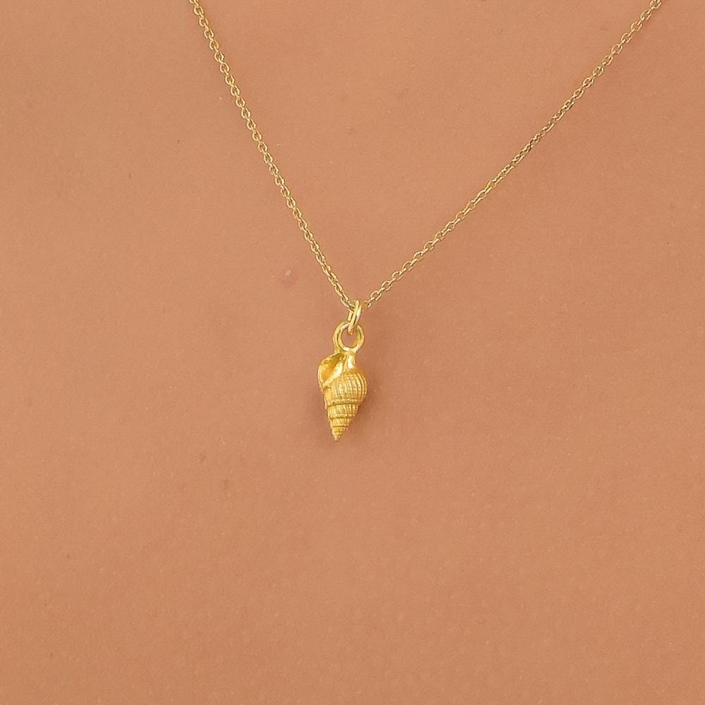 Sea Shell Pendant Sterling Silver or 18k Gold Plated