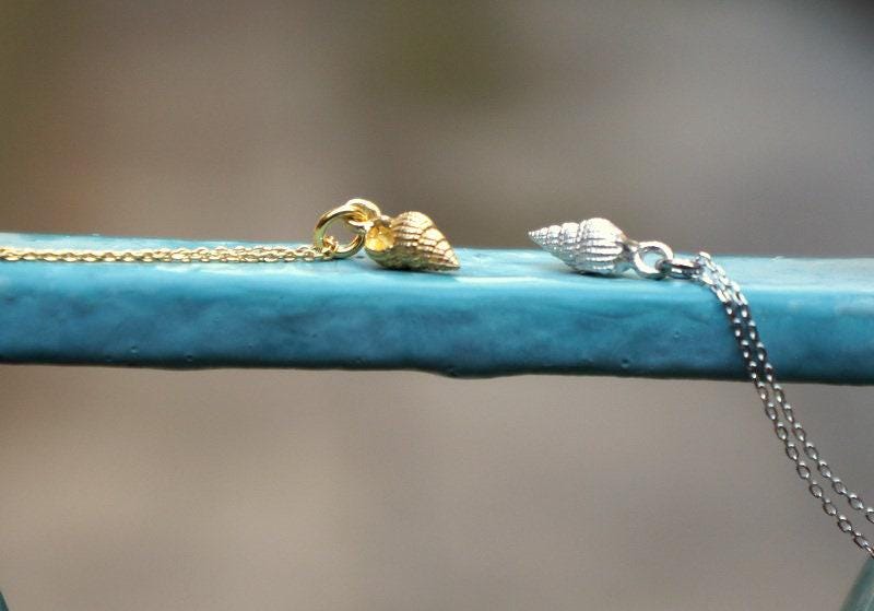 Sea Shell Pendant Sterling Silver or 18k Gold Plated